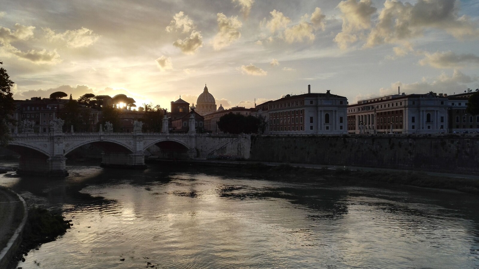Engelsbrücke Blick auf Vatikan