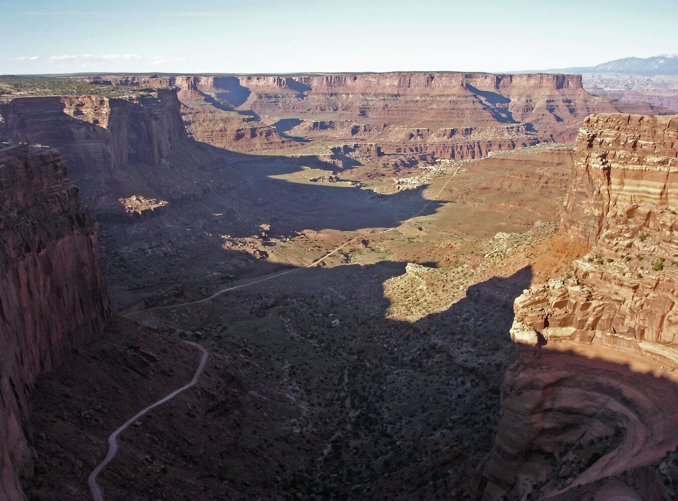 Canyonlands_Shafer Canyon Overlook