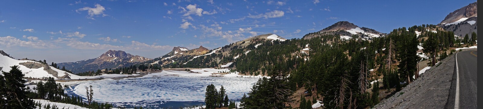 Lassen Volcanic_Lake Helen