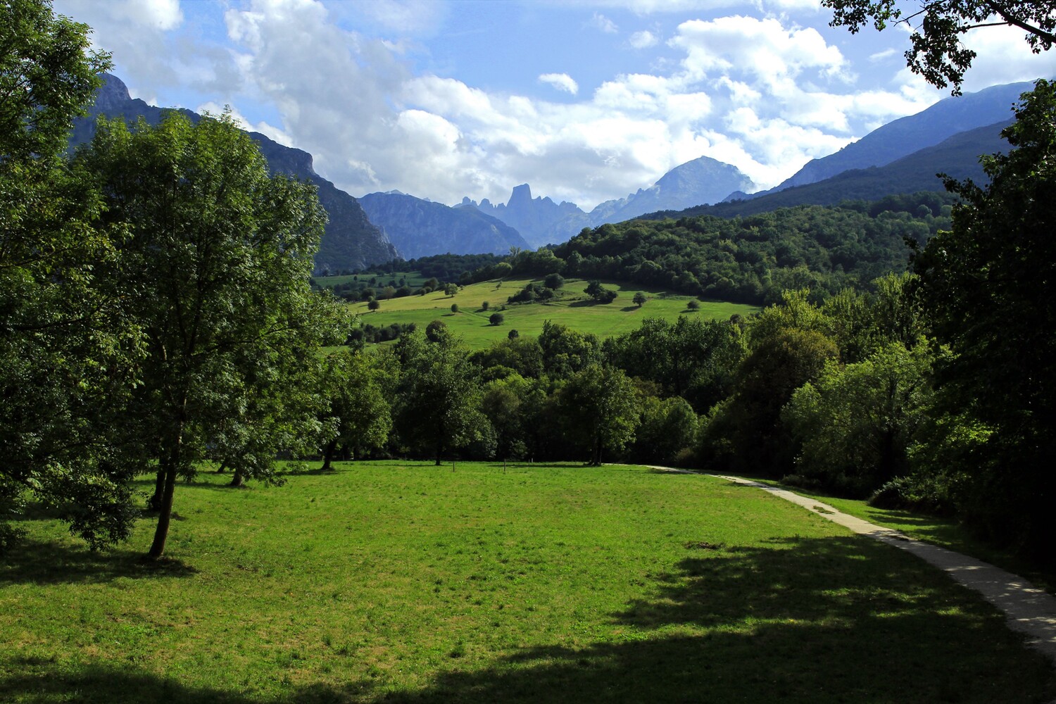 Mirador del Naranjo de Bulnes