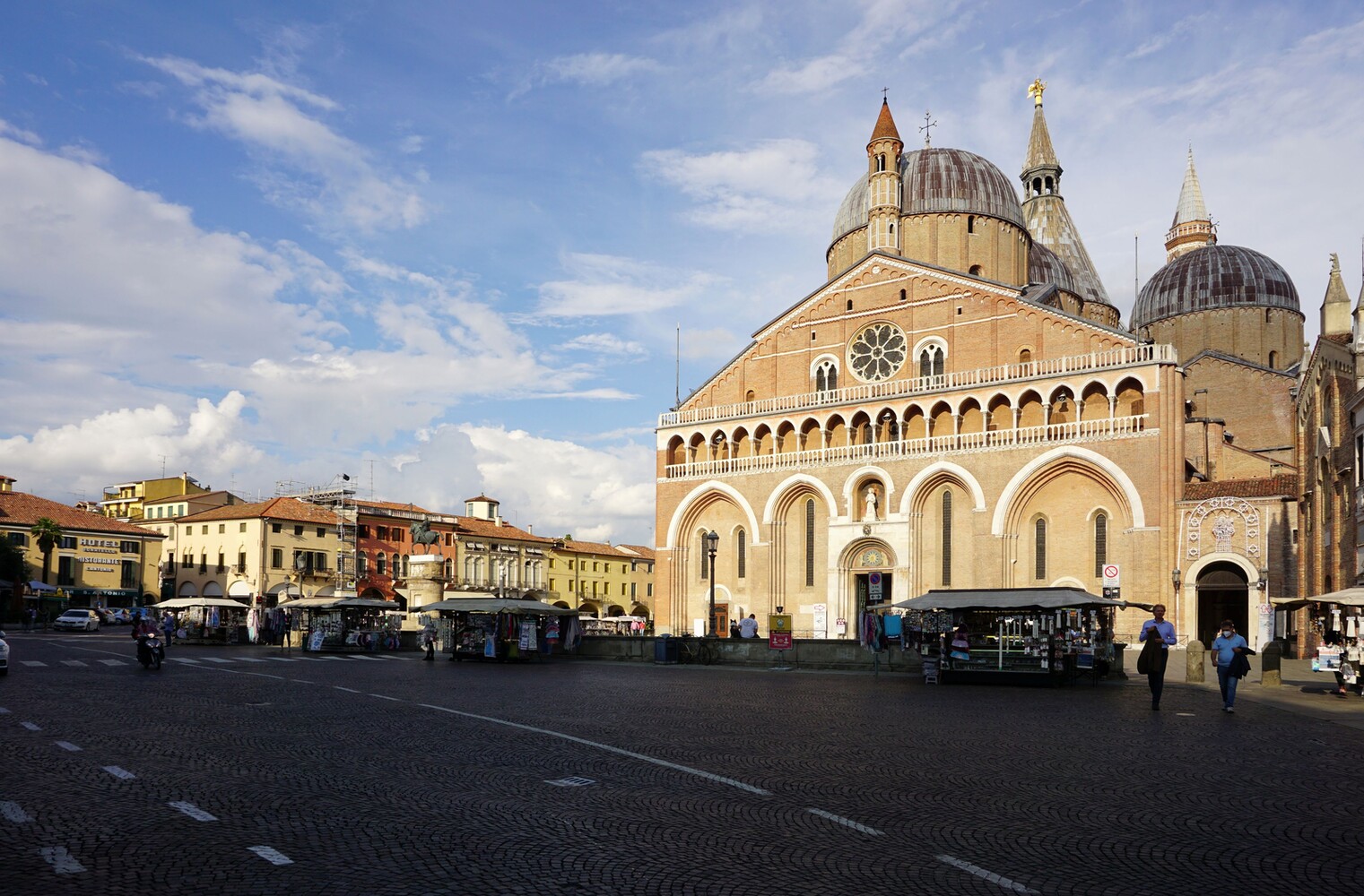 Padua_Piazza del Santo