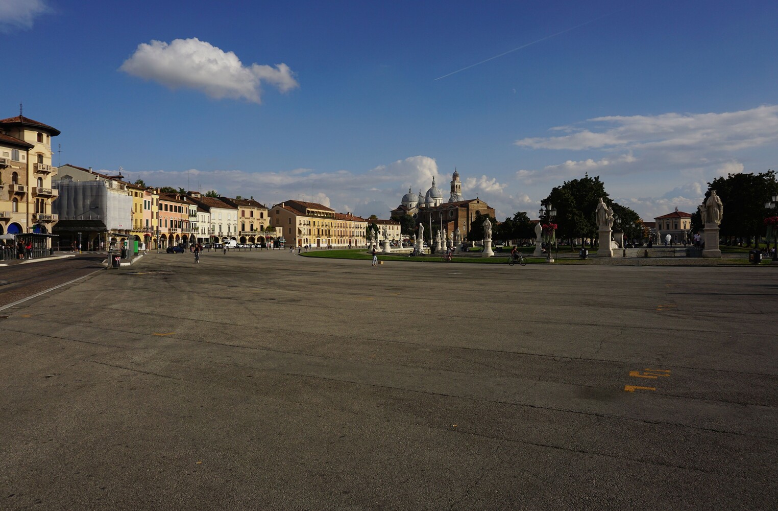 Padua_Prato della Valle