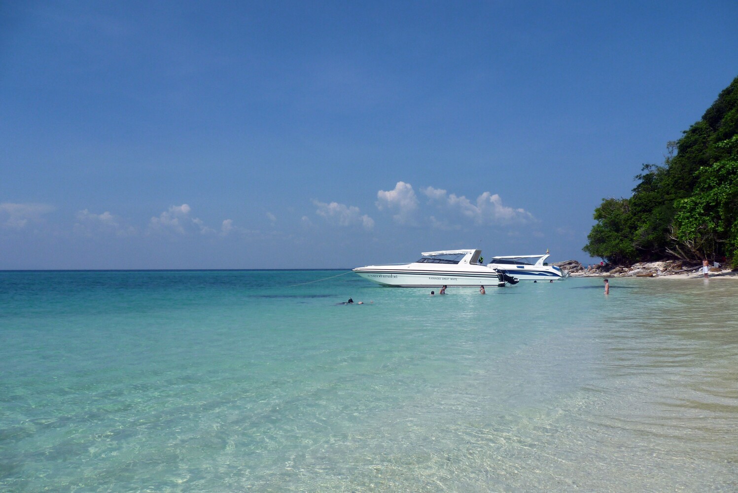 © ziegler.world Bootstour_Bamboo Island