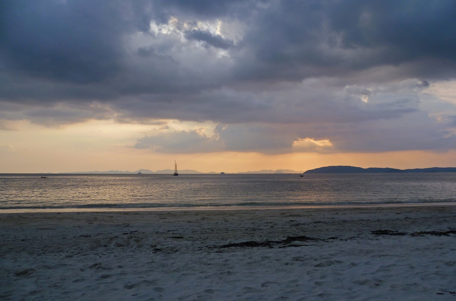 © ziegler.world Phra Nang Beach