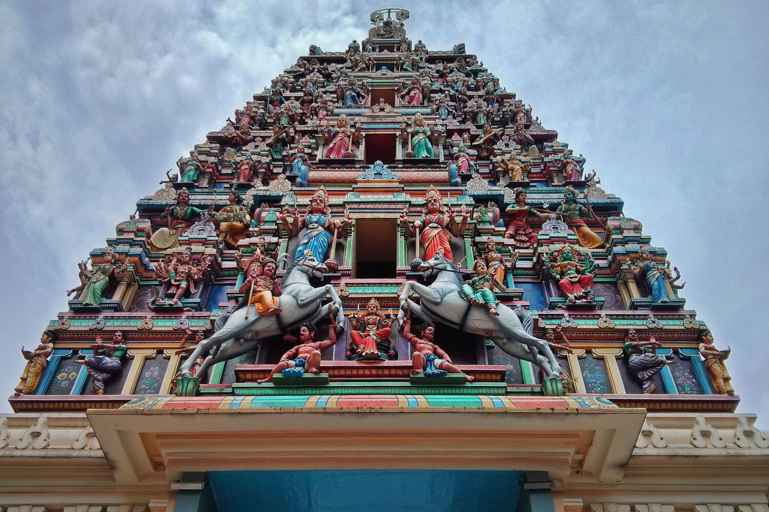 © ziegler.world Sri Maha Mariamman Temple