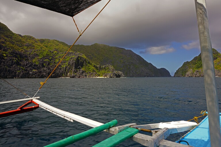 Tour C_Fahrt zu Matinloc Island