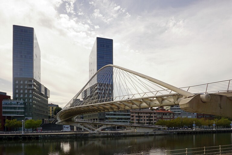 Bilbao_Flussufer