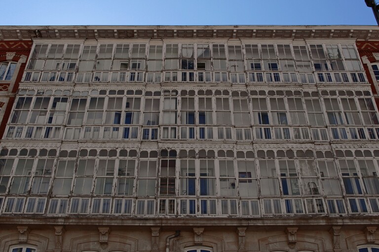 Plaza Rey San Fernando