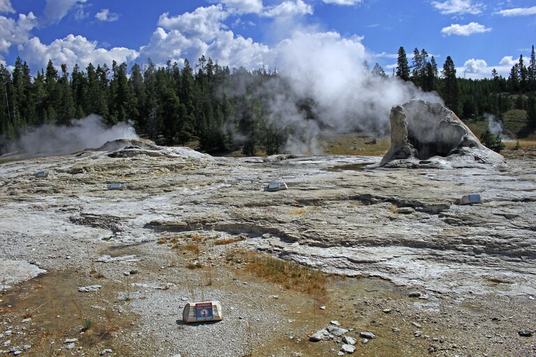Upper Geysir Basin