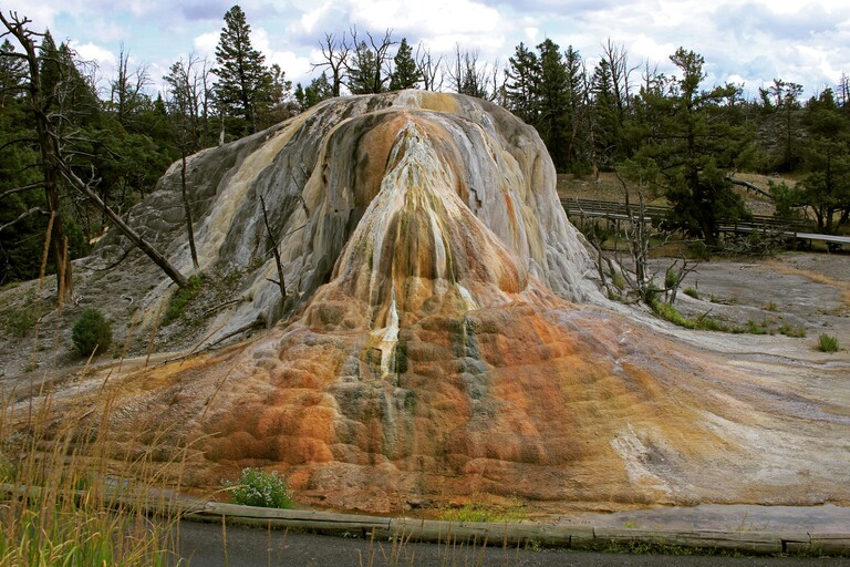 Upper Terrace Loop Drive