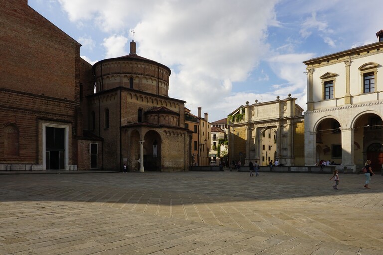 Padua_Piazza Duomo