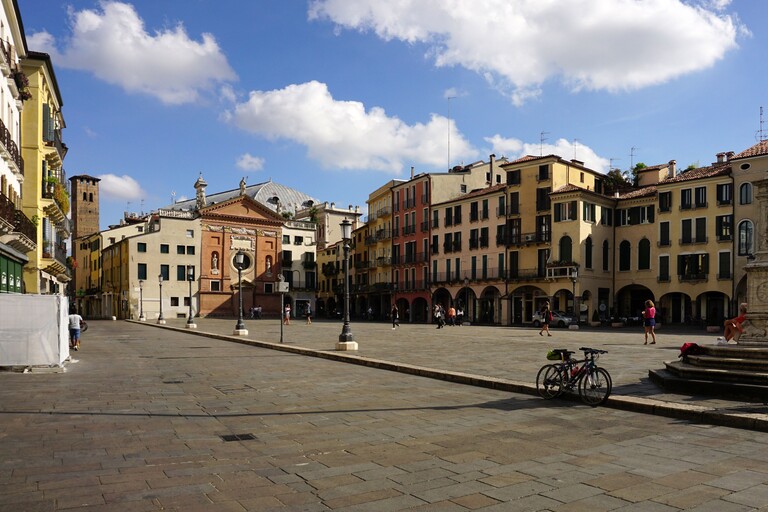 Padua_Piazza dei Signori