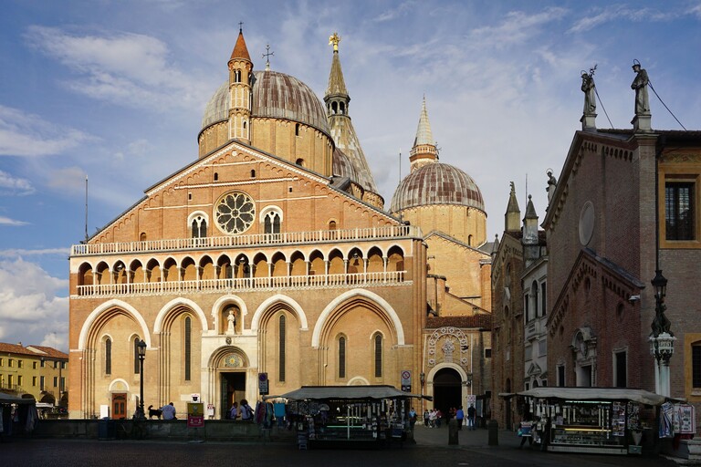 Padua_Piazza del Santo