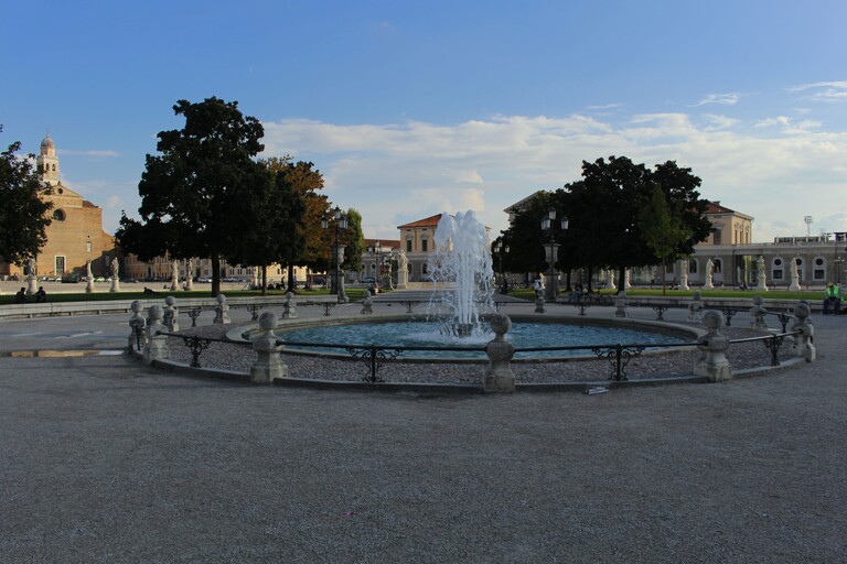 Padua_Prato della Valle