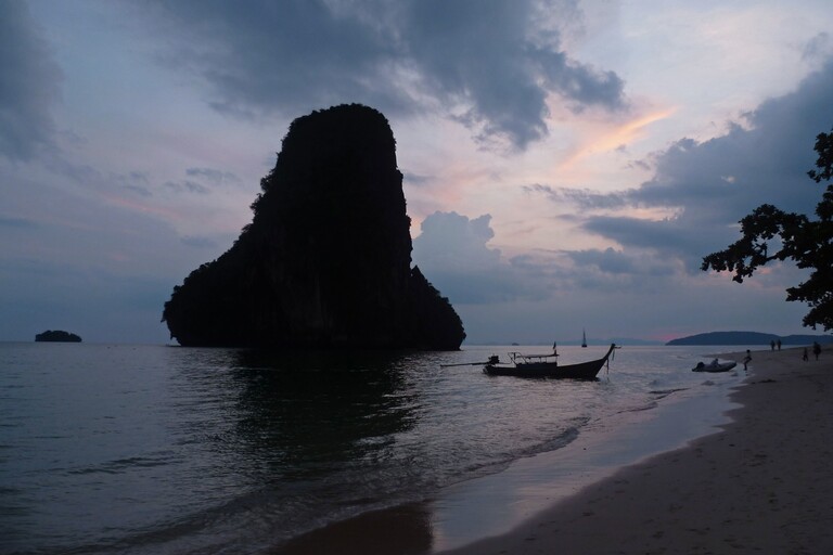 © ziegler.world Phra Nang Beach