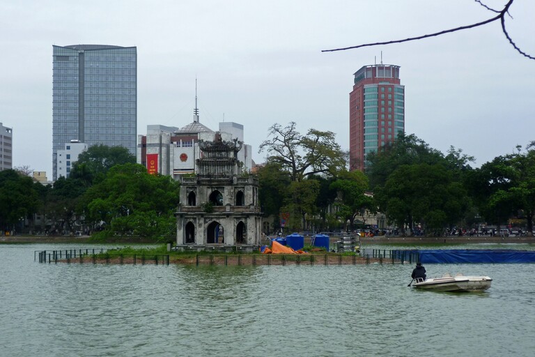 Hoan Kiem See