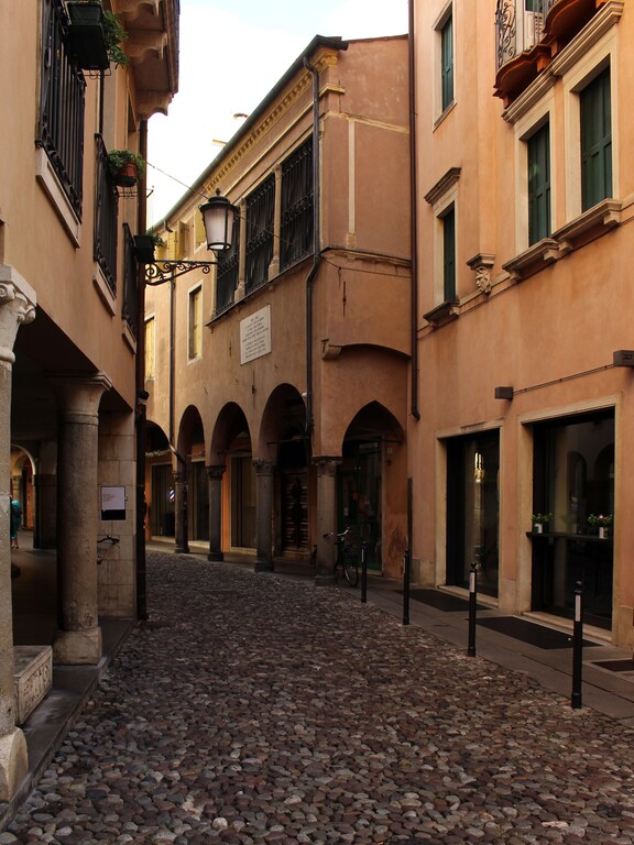 Padua_Katzenkopfpflaster