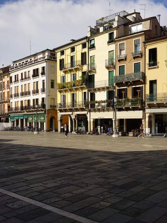 Padua_Piazza dei Signori