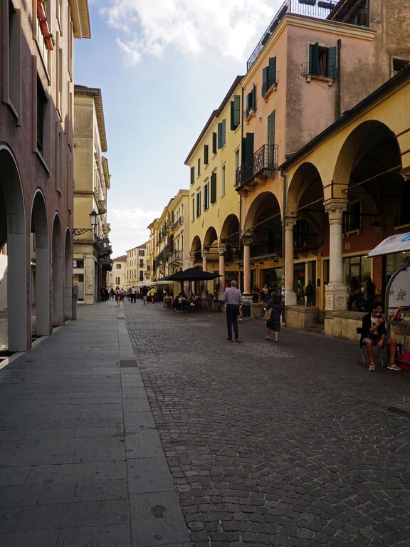 Padua_Via Romana