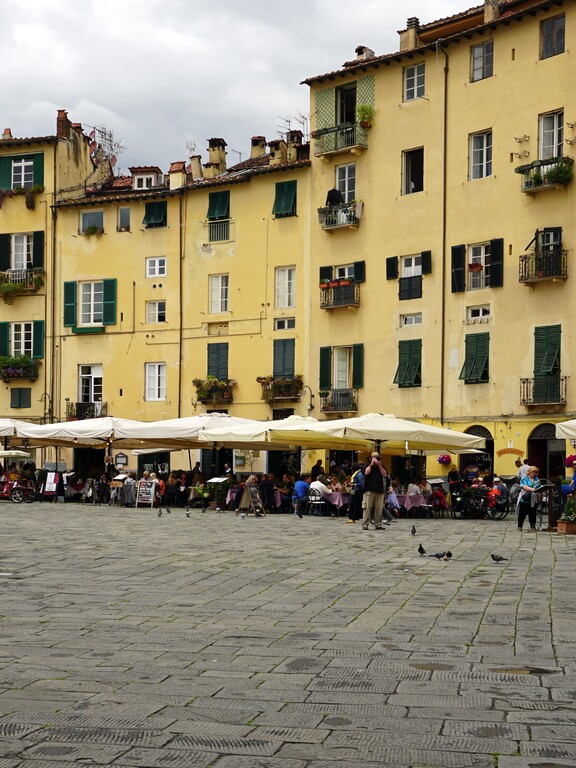 Piazza dell&#039;Anfiteatro