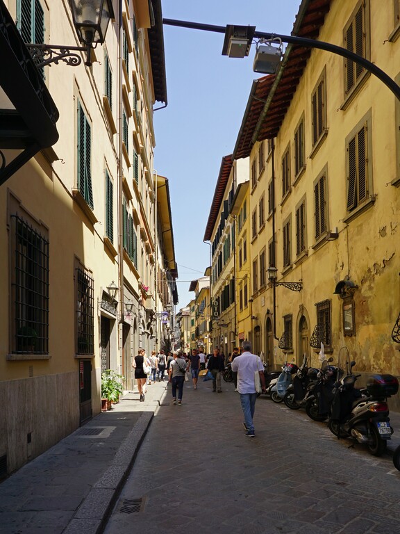 Via Sant&#039;Antonino